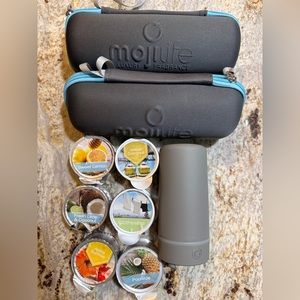 MojiLife Air with 2 carrying cases & 6 scents